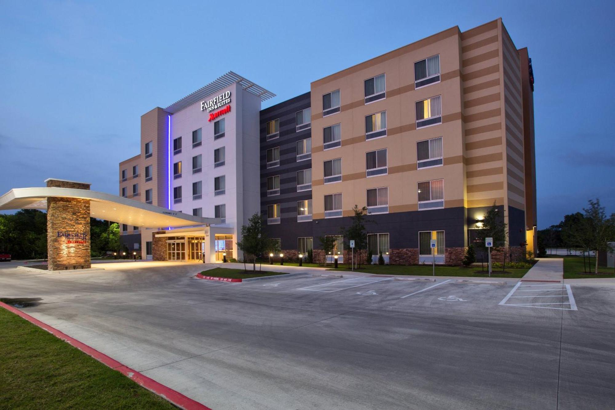 Fairfield Inn & Suites By Marriott Austin San Marcos Esterno foto